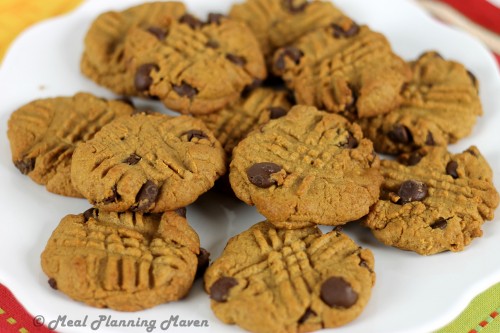 Chewy Peanut Butter Choco-Chip Cookies